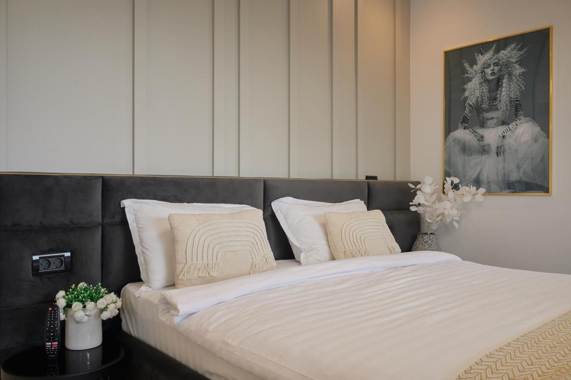 City View - Luxury Apartment A - Old City - Victoriei Bucarest Exterior foto